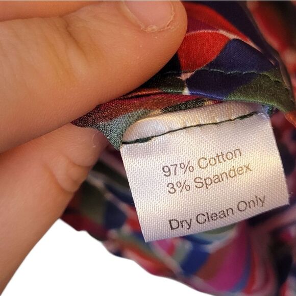 Never A Wallflower Women's Pink Geometric Ruffle Neck Blouse Size S NWT - Picture 6 of 7